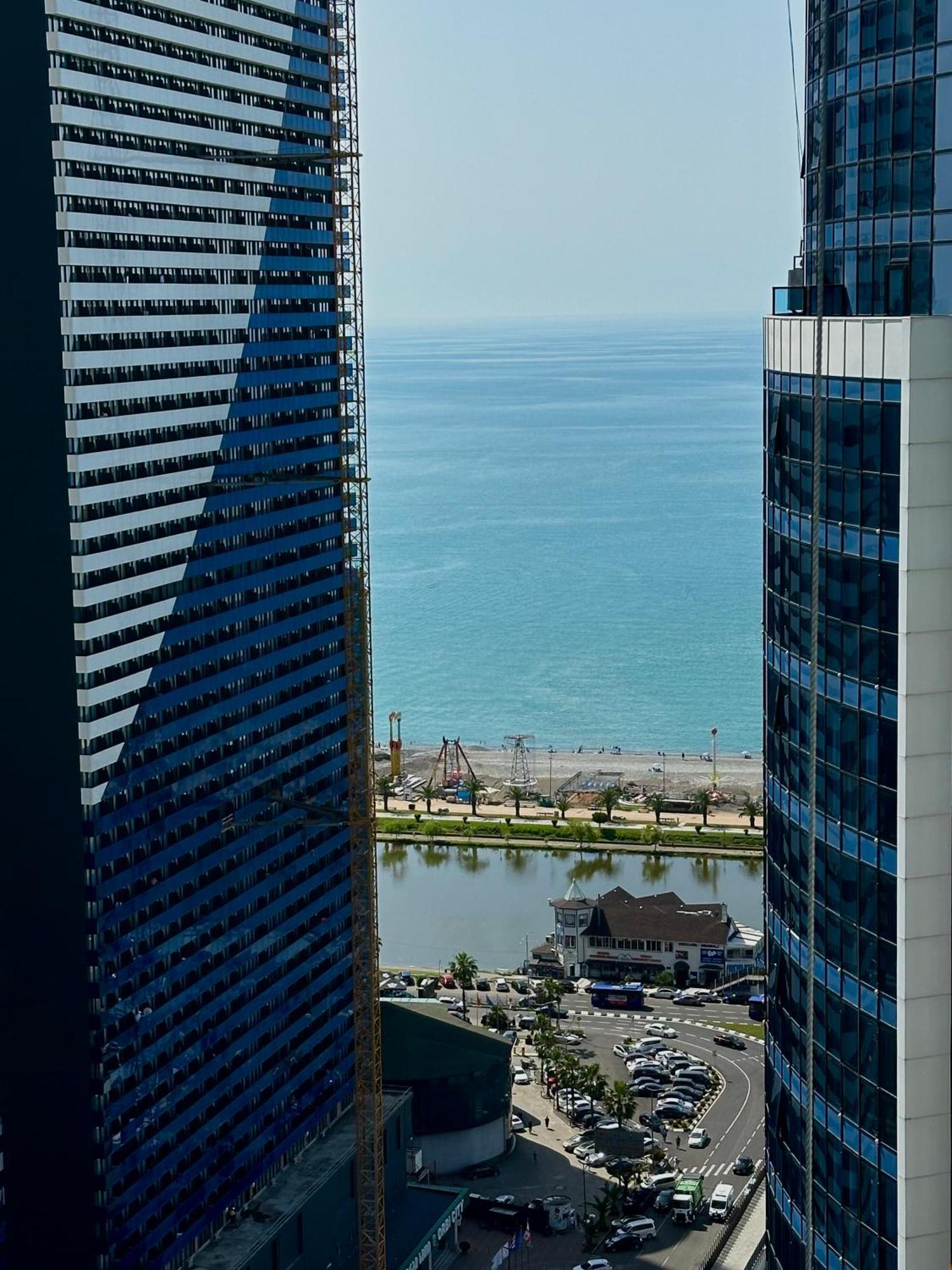 Dar Tower Panorama Apartments Batumi Exterior photo